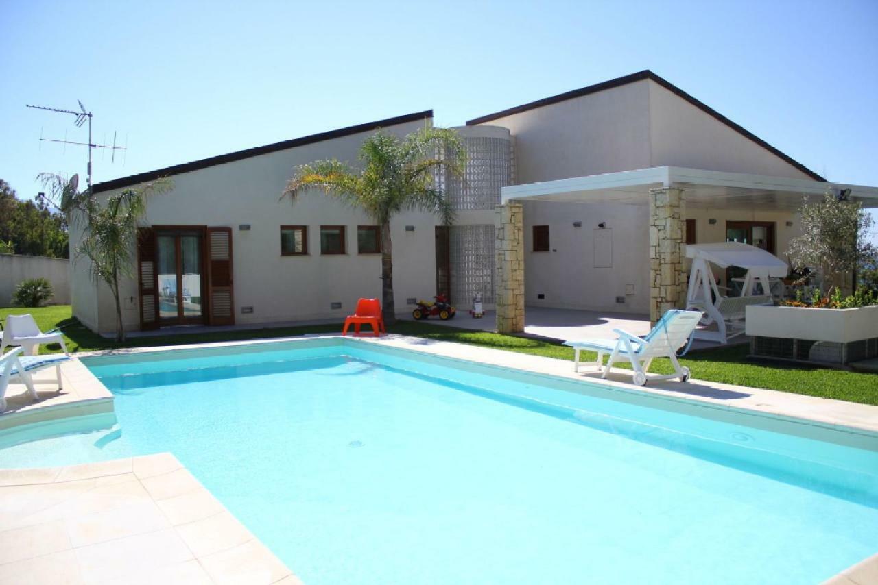 Villa Perla Del Mare ألكامو مارينا المظهر الخارجي الصورة
